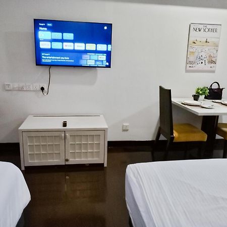 Resort Suite @ Sunway Pyramid By Idealhub بيتالينغ جايا المظهر الخارجي الصورة